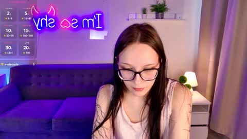 Kate online show from September 2025 01:14:02 PM