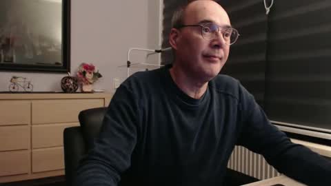 nightkeeper63 online show from October 2025 11:49:01 PM