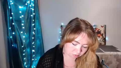 nightlaura online show from December 2024 12:30:02 AM