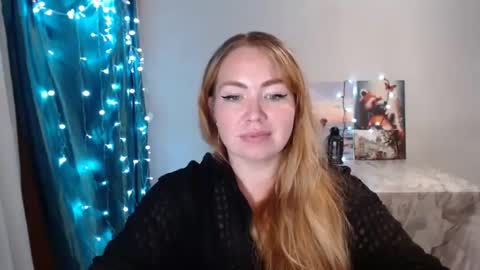 nightlaura online show from January 2025 05:44:02 AM