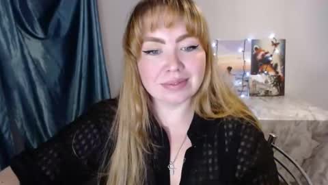 nightlaura online show from January 2025 02:41:01 AM