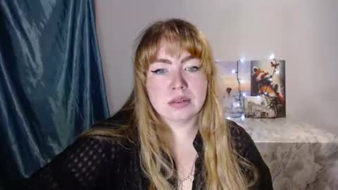 nightlaura online show from January 2025 10:55:01 PM