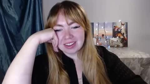 nightlaura online show from January 2025 03:54:02 AM