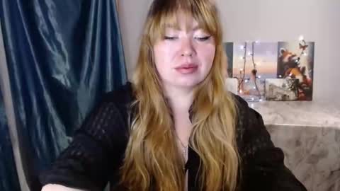 nightlaura online show from January 2025 04:23:02 AM