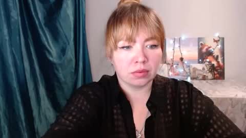 nightlaura online show from January 2025 04:15:02 AM