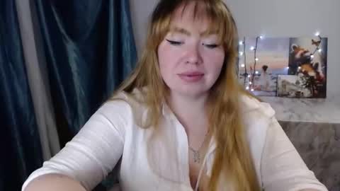 nightlaura online show from February 2025 08:30:01 PM
