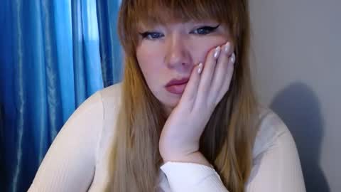 nightlaura online show from February 2025 05:29:02 AM