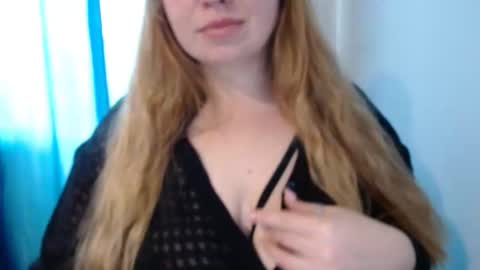 nightlaura online show from March 2025 08:56:02 AM
