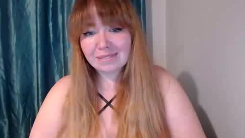 nightlaura online show from March 2025 10:45:02 PM