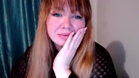 nightlaura online show from March 2025 08:20:02 PM