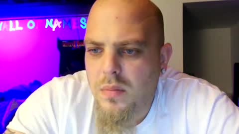 Snapshot of nightlifecouple chatting on December 2024 05:31:02 AM nightlifecouple online show from December 2024 05:31:02 AM