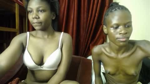 Snapshot of nightnurse_xx chatting on November 2025 05:55:02 PM Tina online show from November 2025 05:55:02 PM