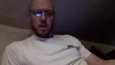 nighttime online show from February 2025 01:58:01 AM