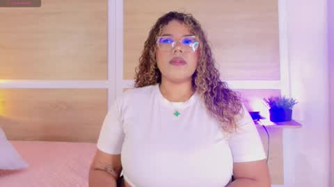 Snapshot of niickypurple chatting on October 2025 03:29:02 PM Call me Nicky online show from October 2025 03:29:02 PM