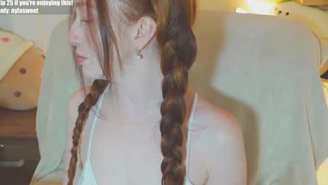 of Nylasweet online show from September 2025 07:40:02 PM