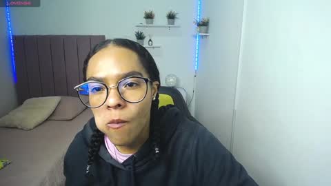          online show from December 2024 02:02:01 PM
