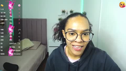          online show from December 2024 01:43:02 PM