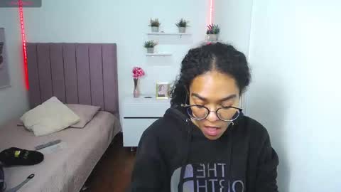          online show from March 2025 03:41:01 PM