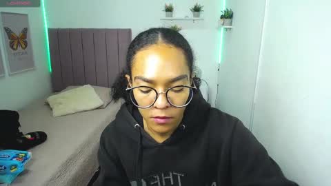          online show from March 2025 04:24:02 PM