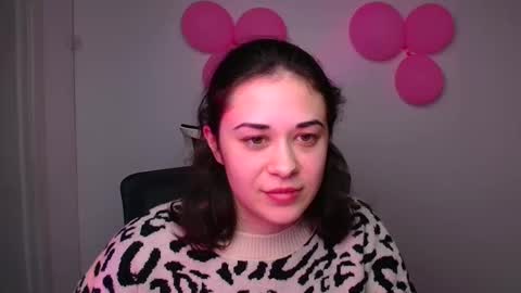 Nika online show from February 2025 12:56:01 PM