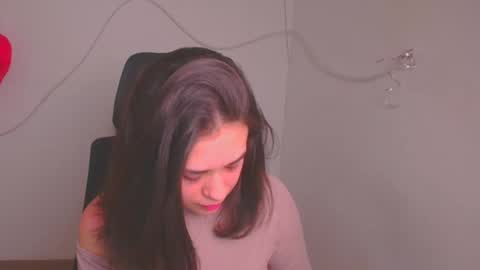 Nika online show from March 2025 12:01:02 PM