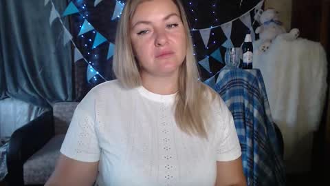 Snapshot of nikaskylink chatting on September 2025 05:00:01 AM Nika online show from September 2025 05:00:01 AM