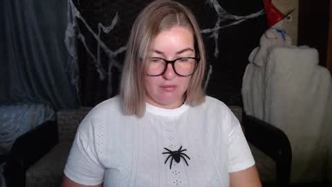 Snapshot of nikaskylink chatting on October 2025 03:41:02 AM Nika online show from October 2025 03:41:02 AM