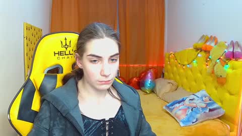 nikastarkk online show from February 2025 02:42:02 AM