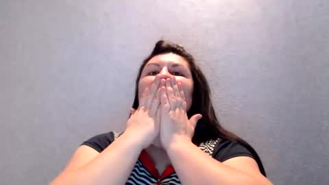 Snapshot of nikayshadow chatting on January 2025 04:59:01 PM NikayShadow online show from January 2025 04:59:01 PM