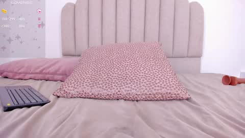 Snapshot of nikki_angel_ chatting on January 2025 10:13:02 PM NIkki Angel online show from January 2025 10:13:02 PM