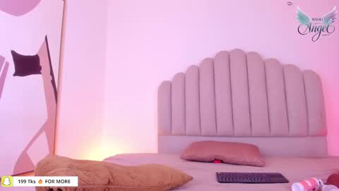 Snapshot of nikki_angel_ chatting on September 2025 07:29:01 PM NIkki Angel online show from September 2025 07:29:01 PM