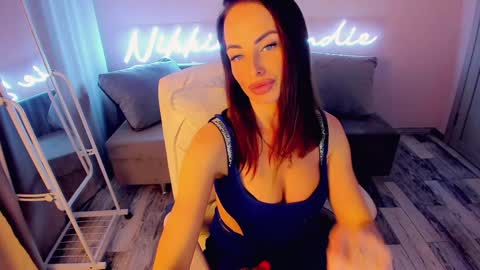 nikki_blondiee online show from January 2025 10:20:02 AM
