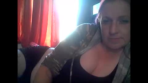 Nikkie online show from February 2025 11:36:02 PM