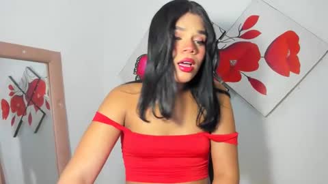 Snapshot of nikkitatsx chatting on December 2024 06:11:01 AM Debora21Cm online show from December 2024 06:11:01 AM