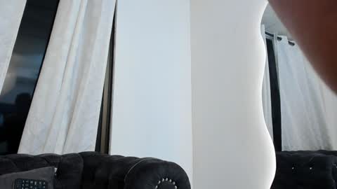 niklause_froid online show from February 2025 02:40:02 AM