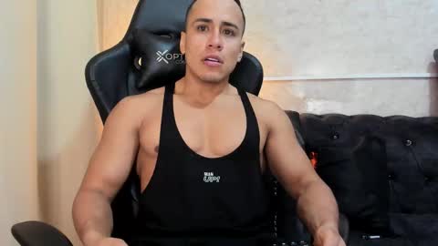 niklause_froid online show from September 2025 12:51:02 PM