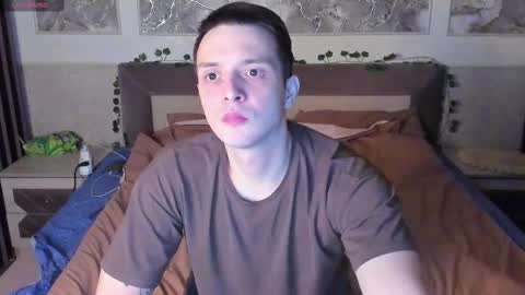 Nikolos online show from January 2025 02:14:01 PM