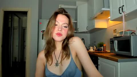 Snapshot of niky_jess chatting on January 2025 05:19:02 AM Veronica online show from January 2025 05:19:02 AM