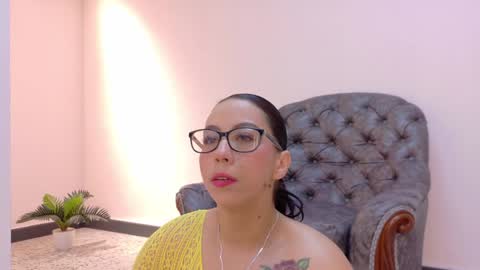  NIKY SMIT  online show from January 2025 11:31:02 AM
