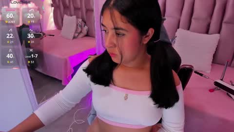 Niky Brooks online show from September 2025 02:38:01 PM