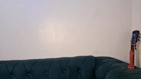 Snapshot of nina_bambi chatting on October 2025 07:37:02 PM nina_bambi online show from October 2025 07:37:02 PM