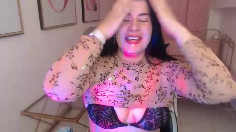 Snapshot of nina_harpper_ chatting on December 2025 01:05:02 PM Nina online show from December 2025 01:05:02 PM