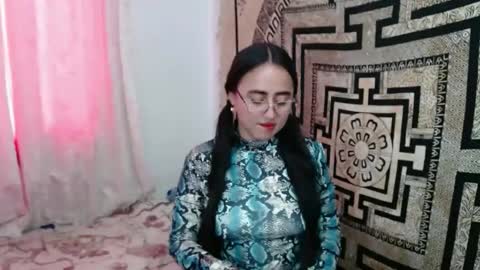 Snapshot of ninakravtz chatting on October 2025 03:09:01 PM N I N A online show from October 2025 03:09:01 PM