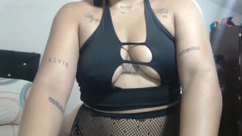 Ninapalmer online show from October 2025 09:02:01 PM