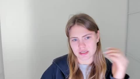 Snapshot of ninarihh chatting on October 2025 11:06:02 AM ninarihh online show from October 2025 11:06:02 AM