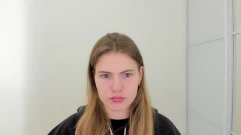 Snapshot of ninarihh chatting on November 2025 01:11:01 PM ninarihh online show from November 2025 01:11:01 PM