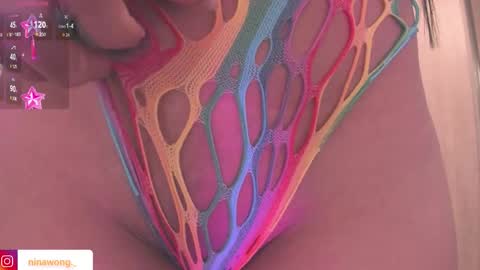 Snapshot of ninawong_ chatting on December 2025 07:53:01 PM Nina online show from December 2025 07:53:01 PM