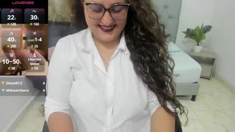 Niraksil online show from December 2024 12:49:01 PM