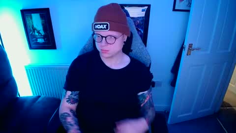 Snapshot of nlrb93 chatting on January 2025 06:55:02 PM BNate93 online show from January 2025 06:55:02 PM