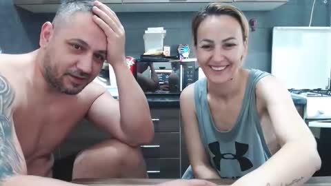 Snapshot of no_limit_coupl3 chatting on October 2025 05:26:02 AM no_limit_coupl3 online show from October 2025 05:26:02 AM